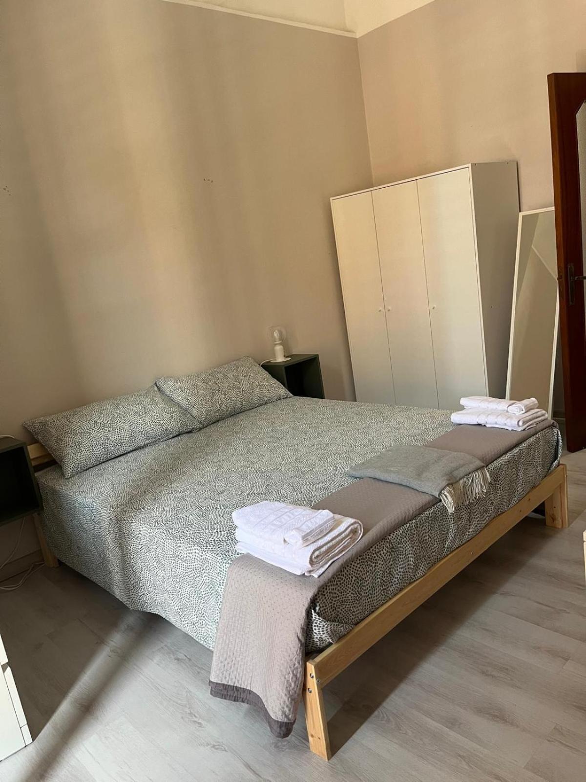 La Sicula Atene City Central House 200 Mt From Metro Giuffrida Katanya Dış mekan fotoğraf